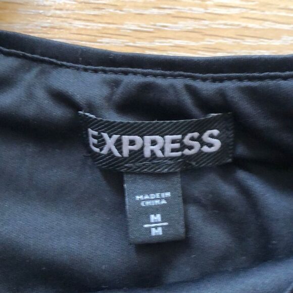 Express Full Sequin Crop Top - Picture 3 of 4